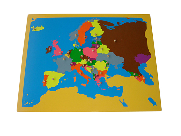 Học tập địa lý Châu Âu trở nên thú vị và trực quan hơn với giáo cụ địa lý Montessori mới nhất năm